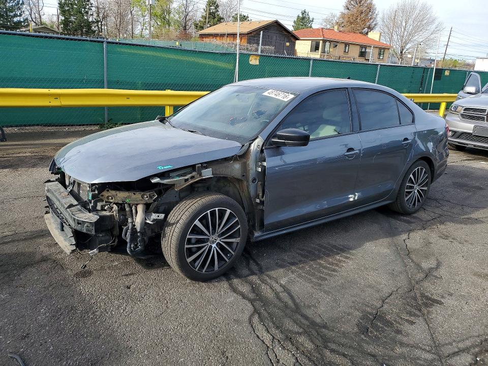48746716 :رقم المزاد ، 3VWD17AJ1FM212763 vin ، 2015 Volkswagen Jetta مزاد بيع