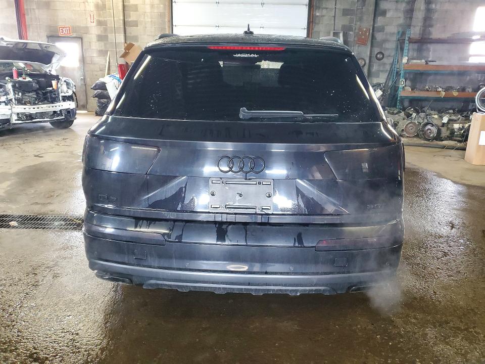 Продажа на аукционе авто 2018 Audi Q7, vin: WA1VAAF78JD037945, номер лота: 45766826