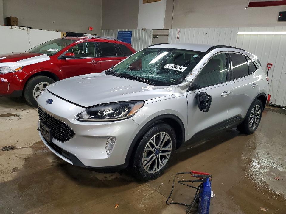 2020 Ford Escape მანქანა იყიდება აუქციონზე, vin: 1FMCU0H62LUB60254, აუქციონის ნომერი: 51628236
