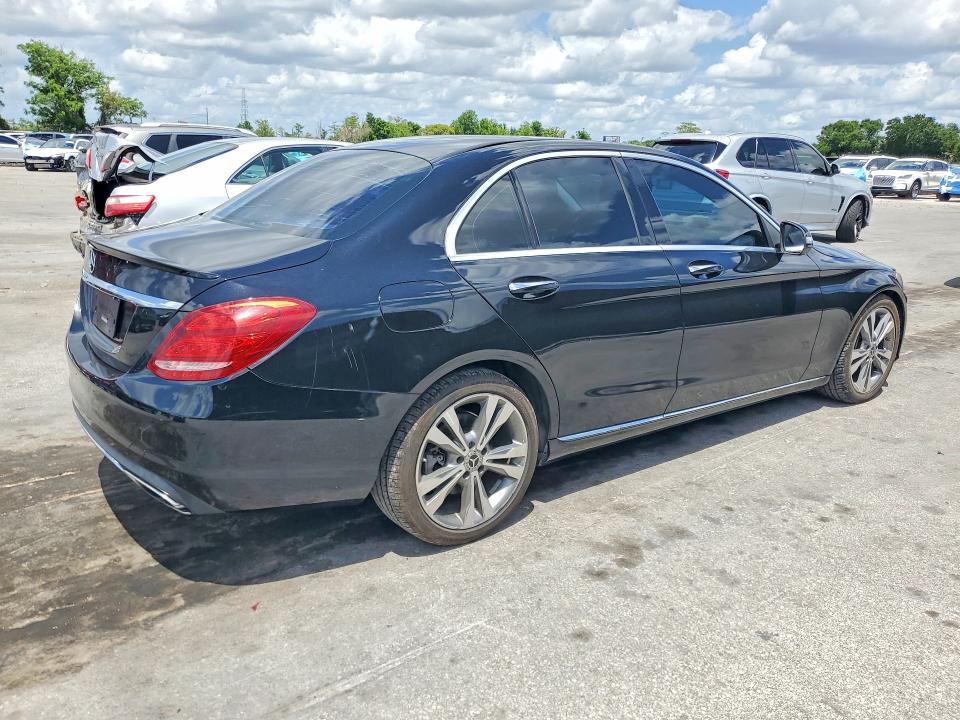 2015 Mercedes-benz C მანქანა იყიდება აუქციონზე, vin: 55SWF4JB6FU082874, აუქციონის ნომერი: 51378466