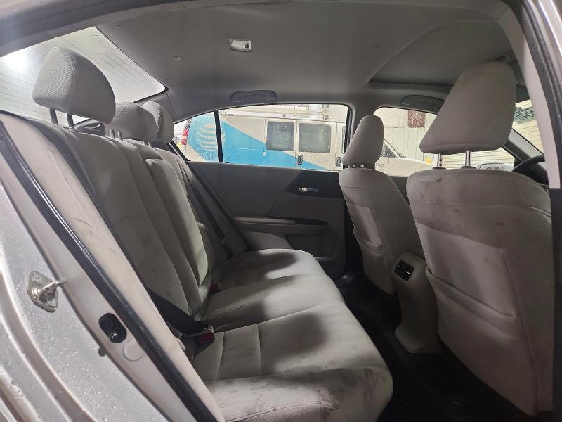 50855546 :رقم المزاد ، 1HGCR2F7XFA006198 vin ، 2015 Honda Accord مزاد بيع