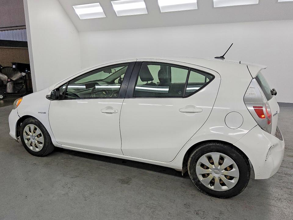 Продаж на аукціоні авто 2012 Toyota Prius C, vin: JTDKDTB38C1026463, номер лоту: 46533256