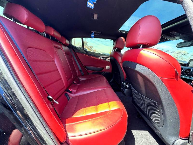Продаж на аукціоні авто 2019 Kia Stinger, vin: KNAE55LC9K6057823, номер лоту: 51060836