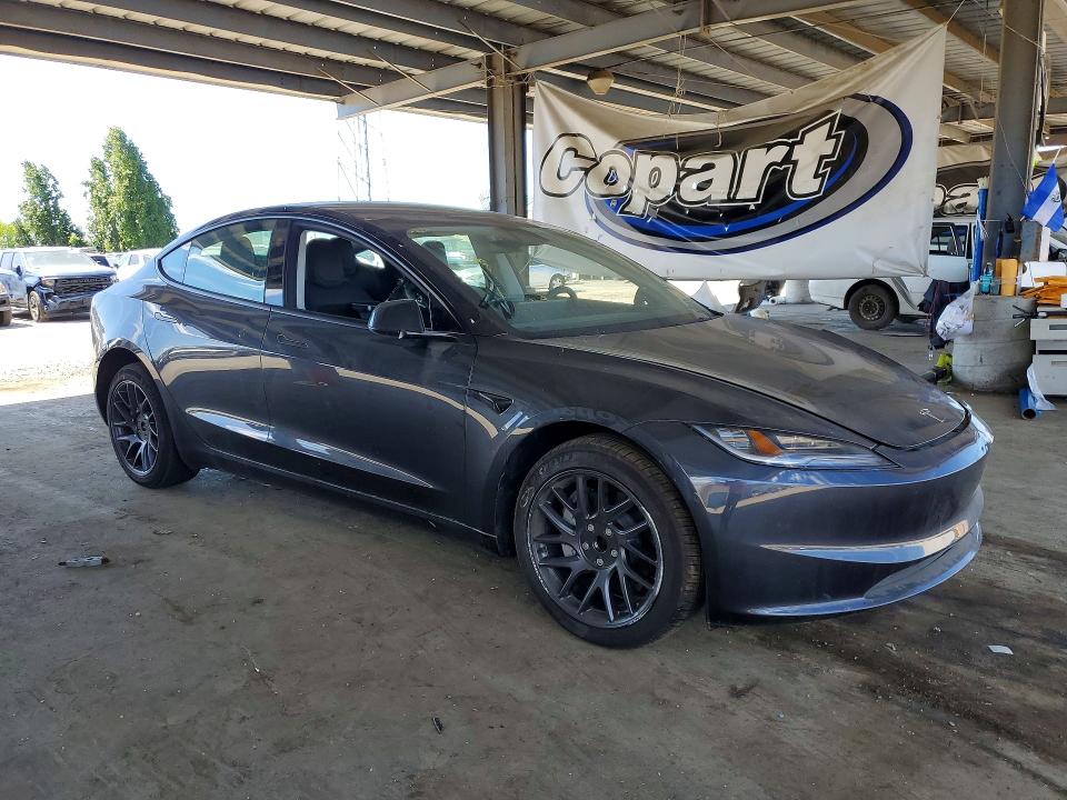 48711476 :رقم المزاد ، 5YJ3E1EA3SF894232 vin ، 2025 Tesla Model 3 مزاد بيع