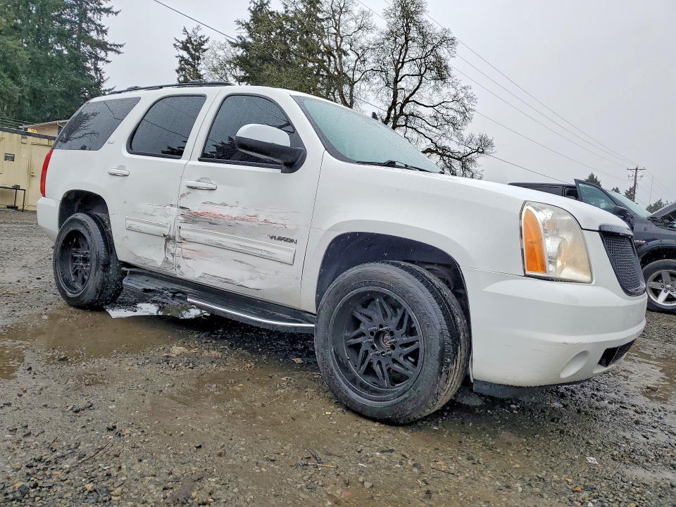 45952016 :رقم المزاد ، 1GKS2CE02DR101415 vin ، 2013 Gmc Yukon مزاد بيع