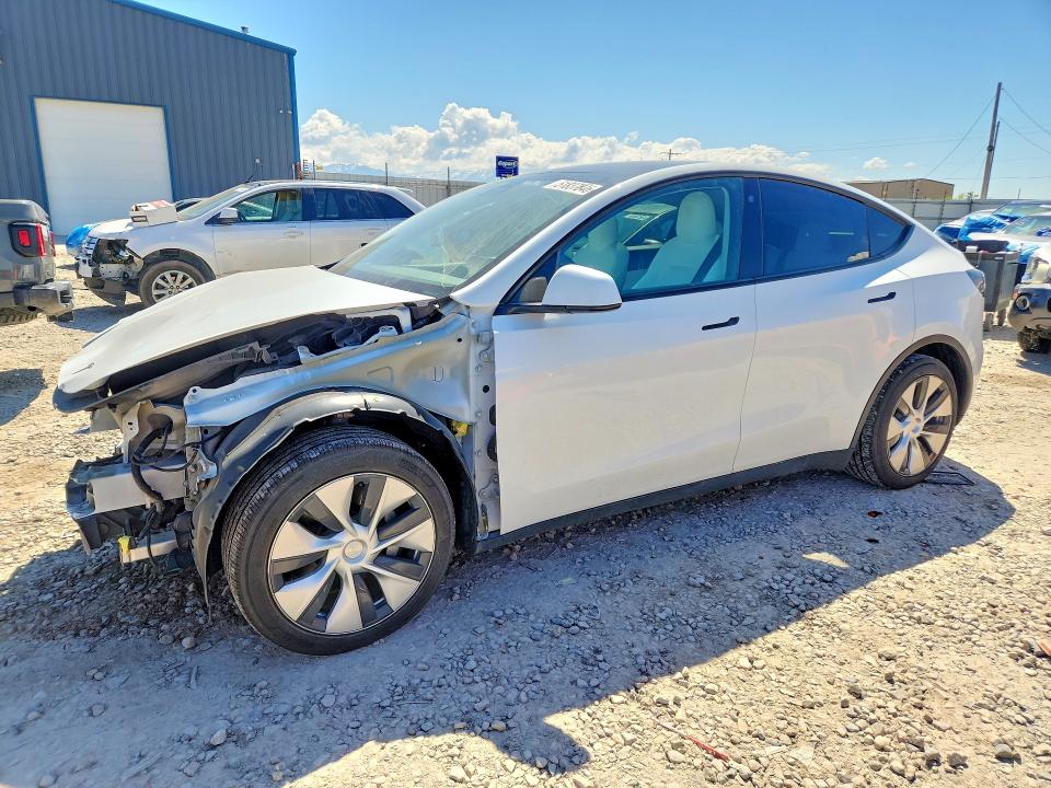 Auction sale of the 2022 Tesla Model Y, vin: 7SAYGDEE8NF311035, lot number: 51837846