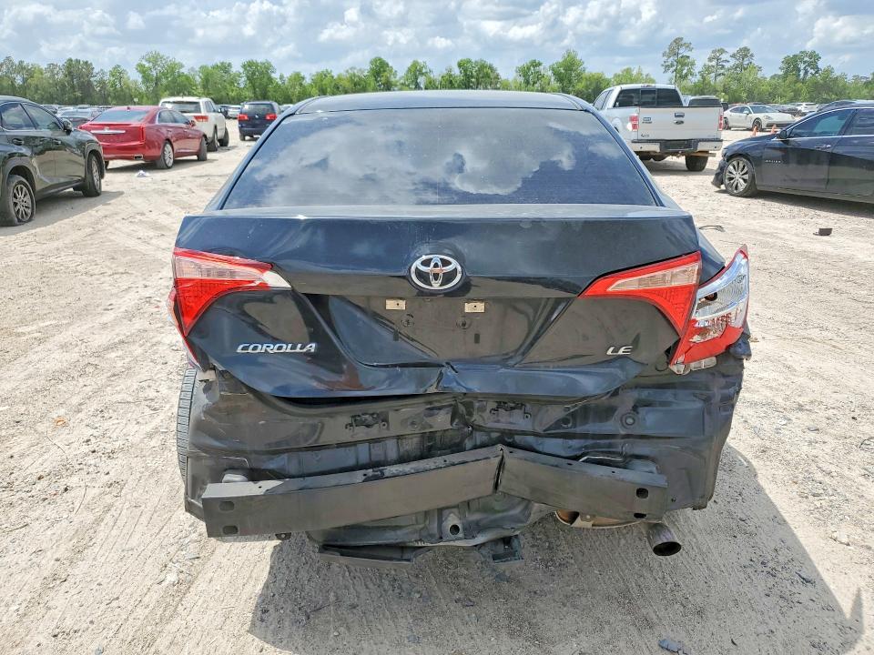 49462796 :رقم المزاد ، 5YFBURHE3HP700100 vin ، 2017 Toyota Corolla مزاد بيع