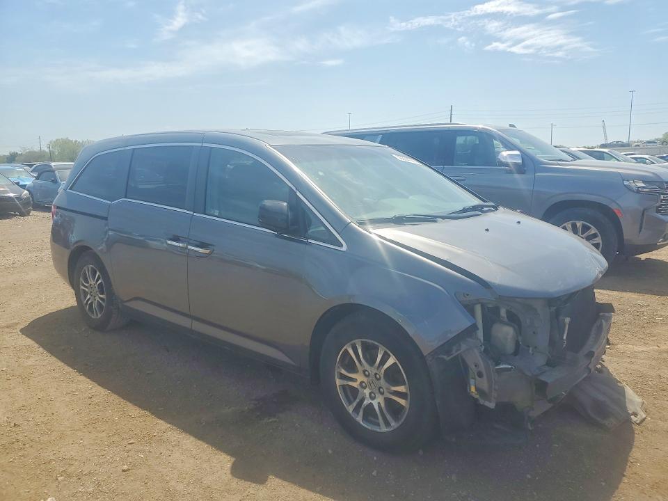 50294746 :رقم المزاد ، 5FNRL5H6XBB073921 vin ، 2011 Honda Odyssey مزاد بيع