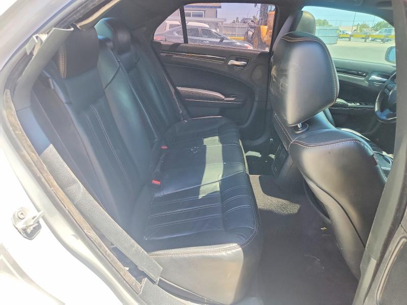 2017 Chrysler 300 მანქანა იყიდება აუქციონზე, vin: 2C3CCABT8HH557963, აუქციონის ნომერი: 51527616