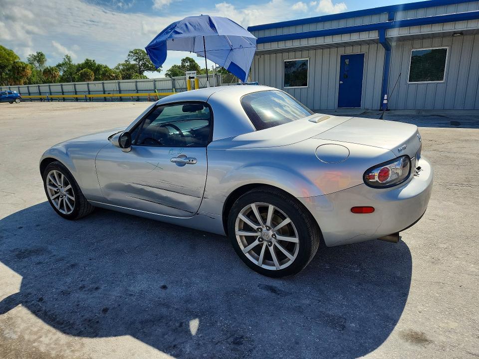 51176976 :رقم المزاد ، JM1NC26F170130514 vin ، 2007 Mazda Mx-5 Miata مزاد بيع