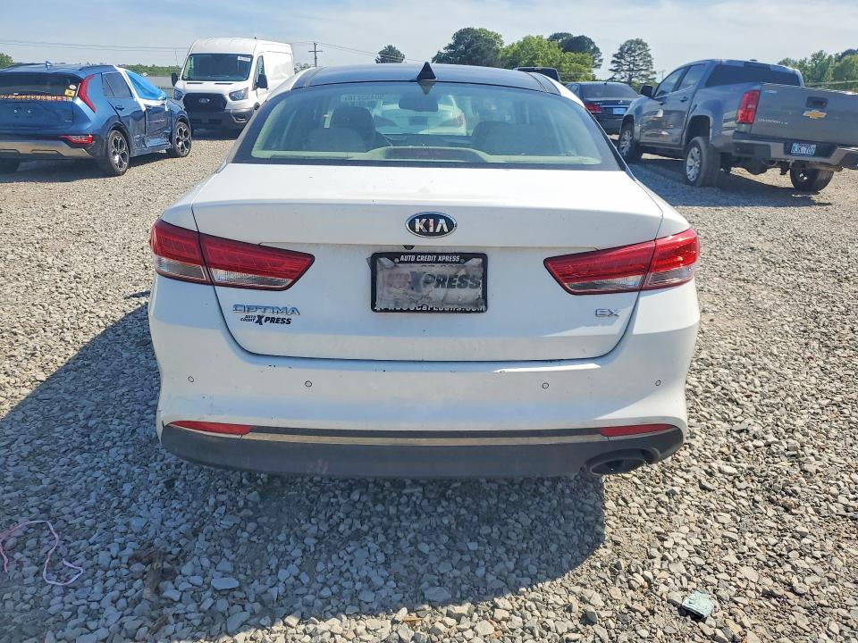 50453216 :رقم المزاد ، 5XXGU4L30JG204359 vin ، 2018 Kia Optima مزاد بيع