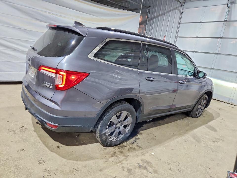 51855206 :رقم المزاد ، 5FNYF6H25NB055806 vin ، 2022 Honda Pilot مزاد بيع