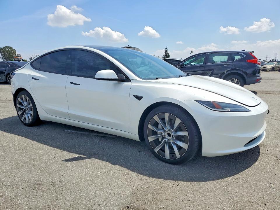 Продаж на аукціоні авто 2024 Tesla Model 3, vin: 5YJ3E1EA7RF752671, номер лоту: 48521076