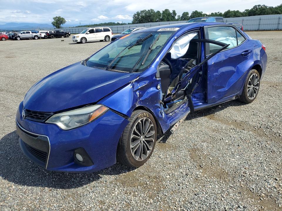 50687006 :رقم المزاد ، 5YFBURHE4GP432429 vin ، 2016 Toyota Corolla مزاد بيع