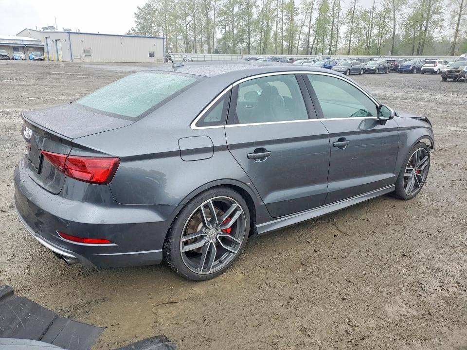 2018 Audi S3 მანქანა იყიდება აუქციონზე, vin: WAUF1GFF3J1003074, აუქციონის ნომერი: 50831316