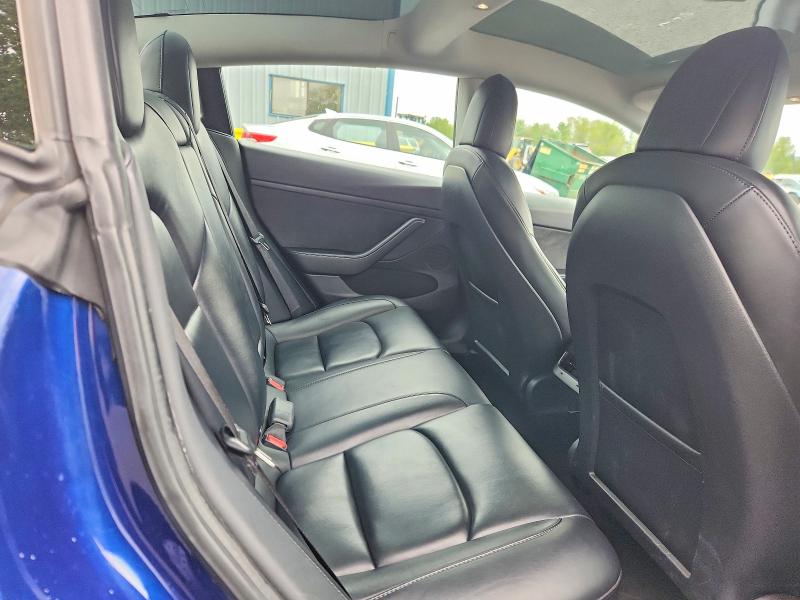 51327546 :رقم المزاد ، 5YJ3E1EA4NF369491 vin ، 2022 Tesla Model 3 مزاد بيع