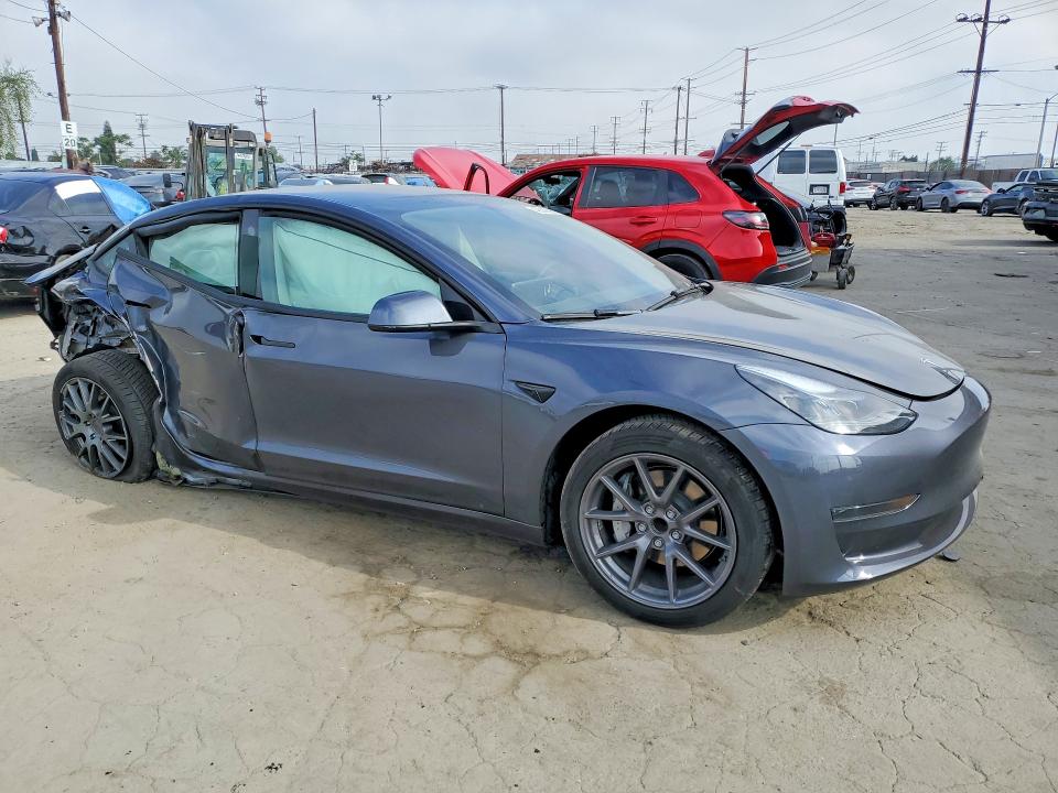49299696 :رقم المزاد ، 5YJ3E1EA3PF689145 vin ، 2023 Tesla Model 3 مزاد بيع
