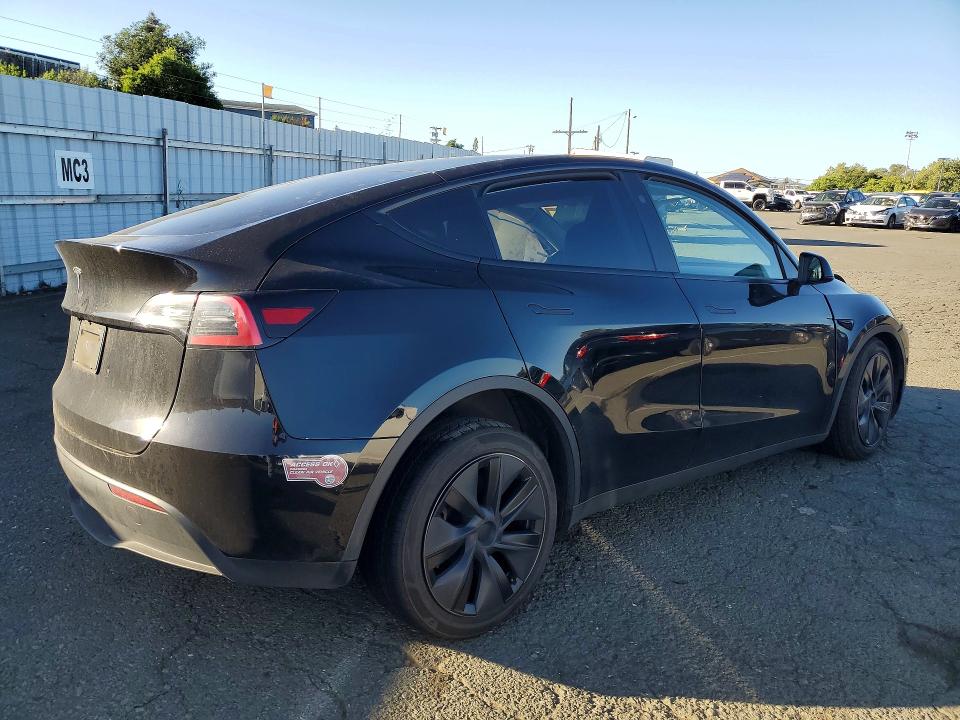 Продаж на аукціоні авто 2025 Tesla Model Y, vin: 7SAYGDED9SF234789, номер лоту: 49007296