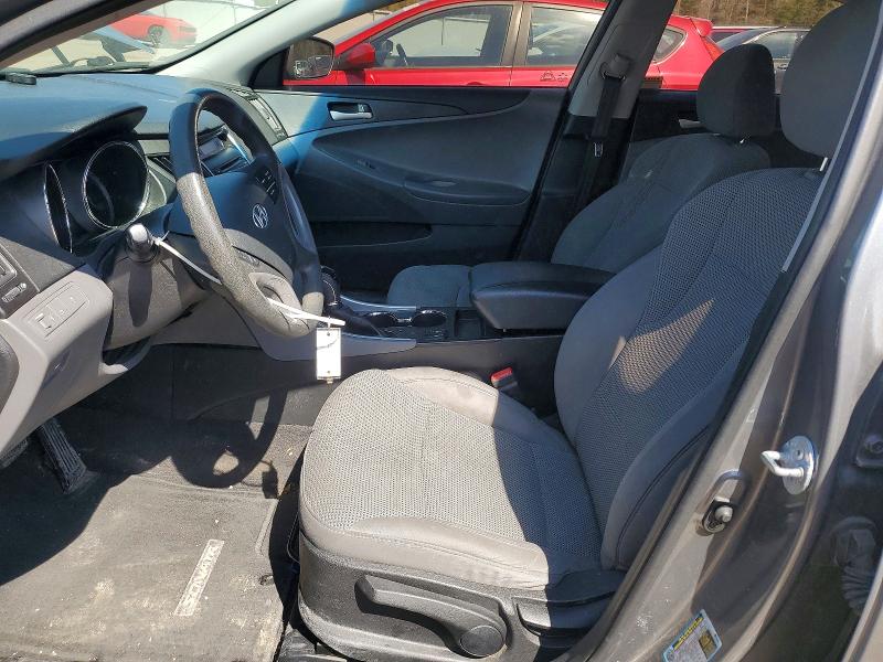2013 Hyundai Sonata მანქანა იყიდება აუქციონზე, vin: 5NPEB4AC9DH764888, აუქციონის ნომერი: 47528266