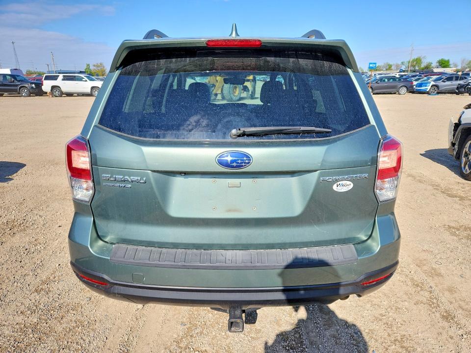 51209226 :رقم المزاد ، JF2SJAEC7JH506718 vin ، 2018 Subaru Forester مزاد بيع