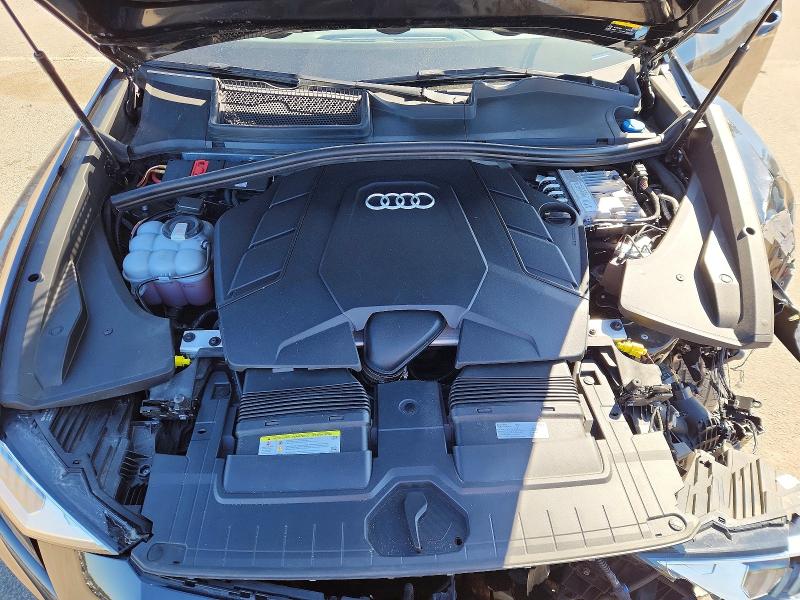 48933526 :رقم المزاد ، WA1FVAF16KD041529 vin ، 2019 Audi Q8 مزاد بيع