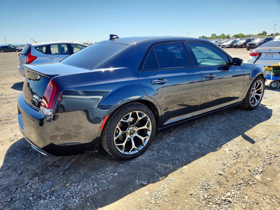 2016 Chrysler 300 მანქანა იყიდება აუქციონზე, vin: 2C3CCABG3GH175728, აუქციონის ნომერი: 51132326