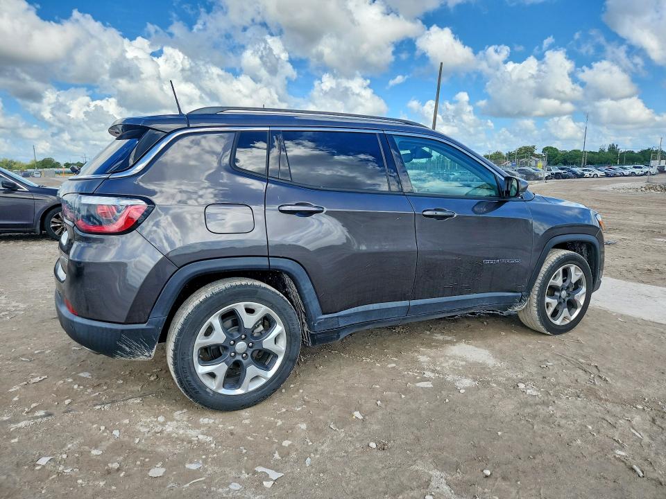 2018 Jeep Compass მანქანა იყიდება აუქციონზე, vin: 3C4NJCCB2JT406805, აუქციონის ნომერი: 50476956