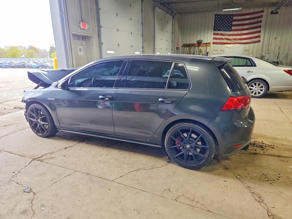 51801306 :رقم المزاد ، 3VW447AU9GM013866 vin ، 2016 Volkswagen Gti مزاد بيع