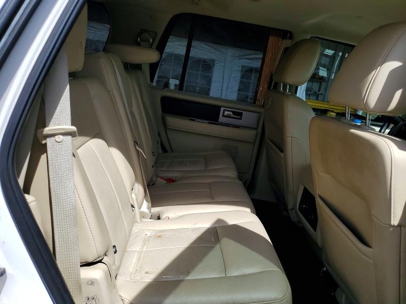 Продажа на аукционе авто 2015 Ford Expedition, vin: 1FMJU1JT5FEF02372, номер лота: 49274796