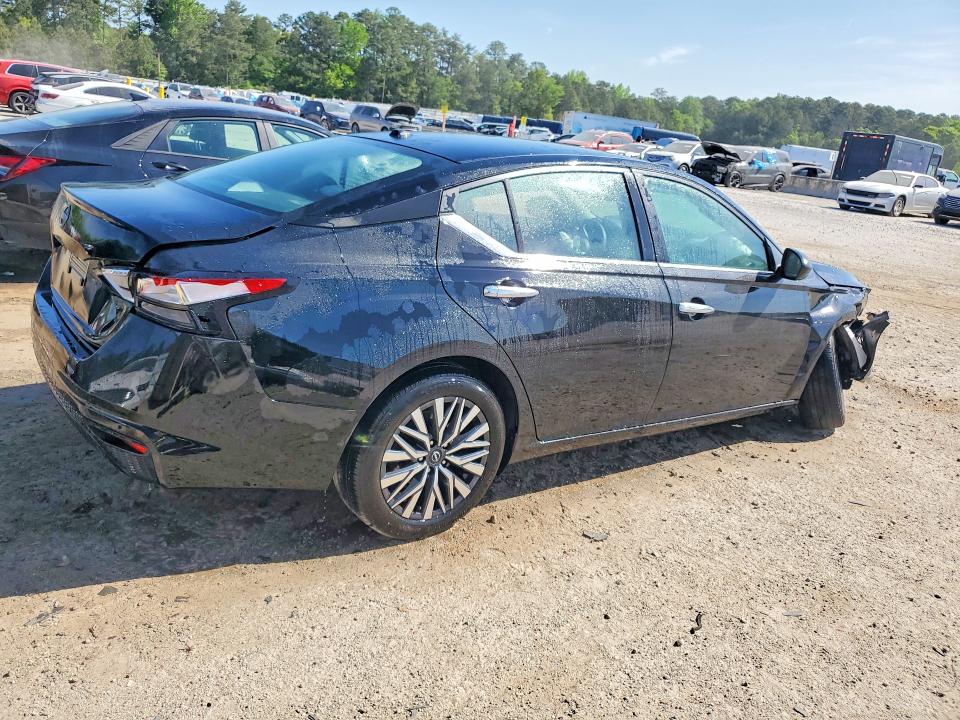49789476 :رقم المزاد ، 1N4BL4DV3SN403415 vin ، 2025 Nissan Altima مزاد بيع