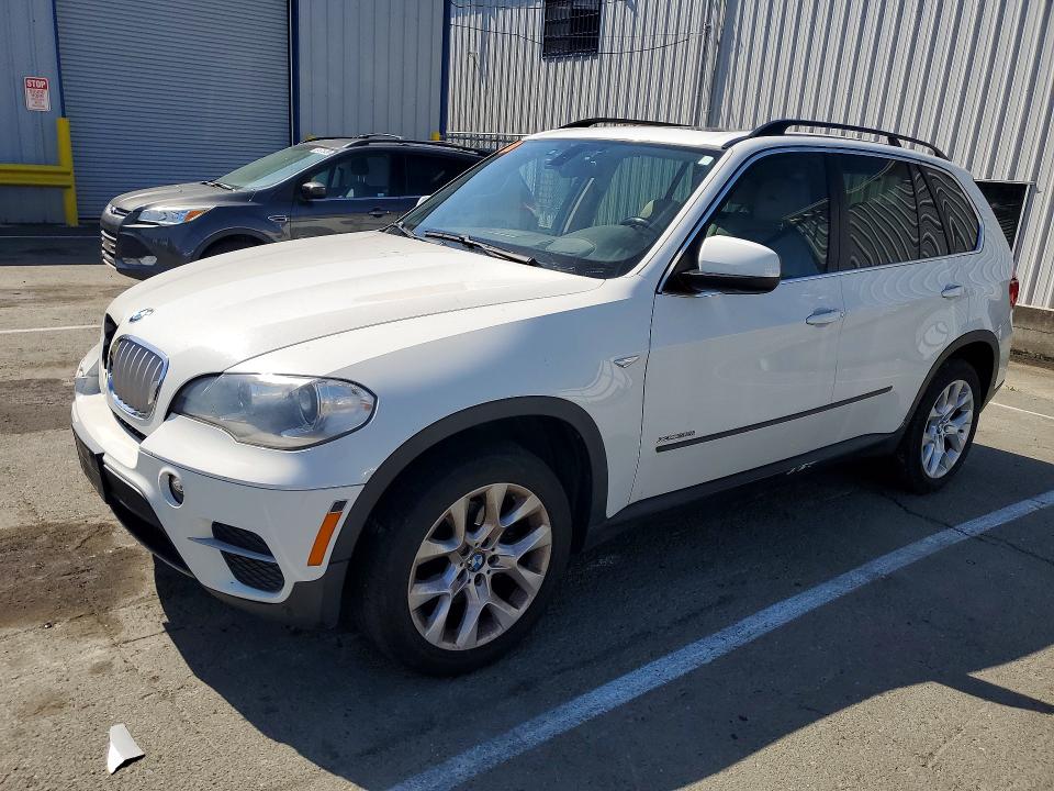 Продаж на аукціоні авто 2013 Bmw X5, vin: 5UXZV4C52D0E10880, номер лоту: 51589626