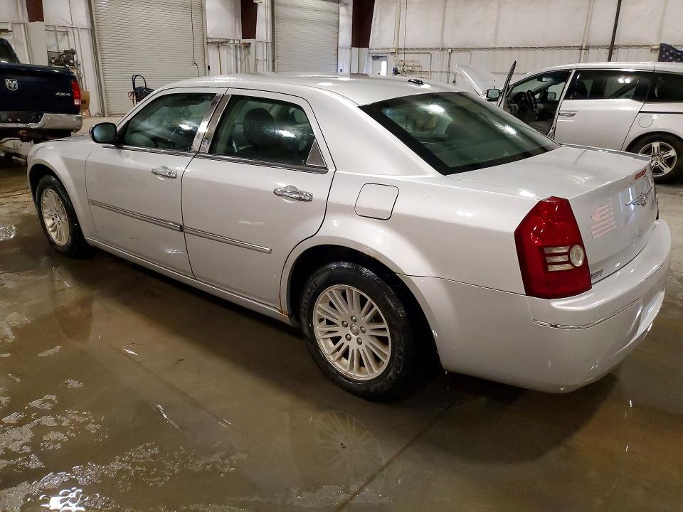 Продаж на аукціоні авто 2010 Chrysler 300, vin: 2C3CA5CV0AH327501, номер лоту: 49602026