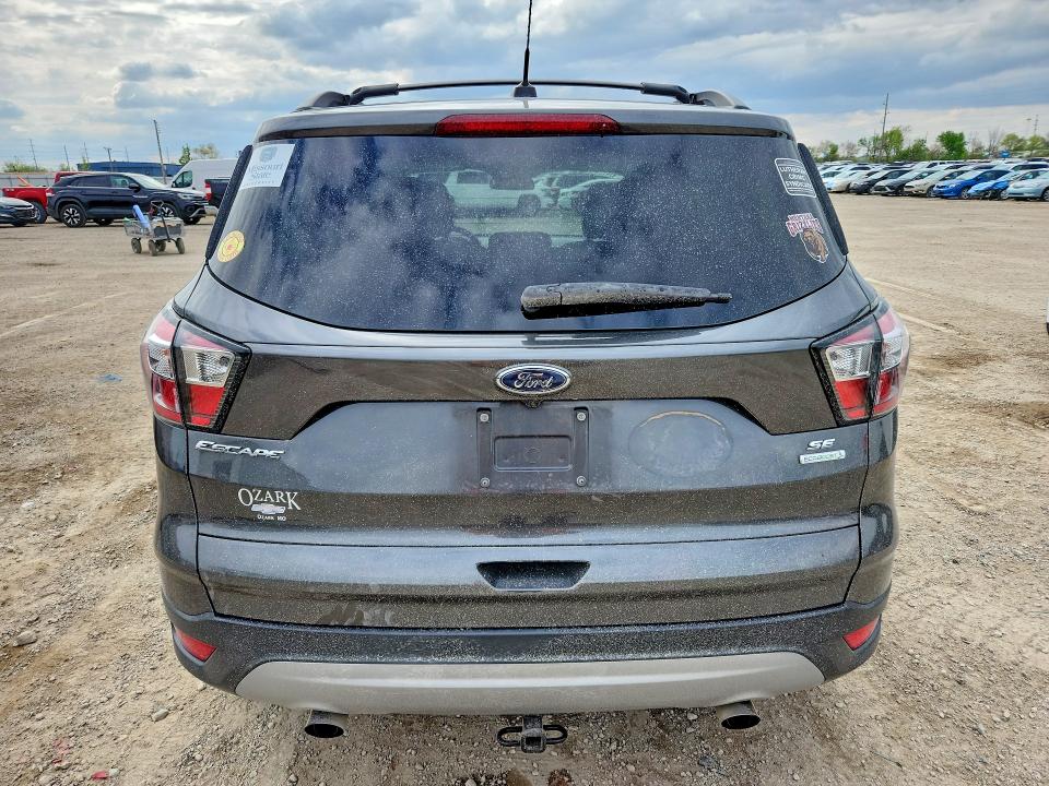 2018 Ford Escape მანქანა იყიდება აუქციონზე, vin: 1FMCU0GDXJUC48272, აუქციონის ნომერი: 51907666