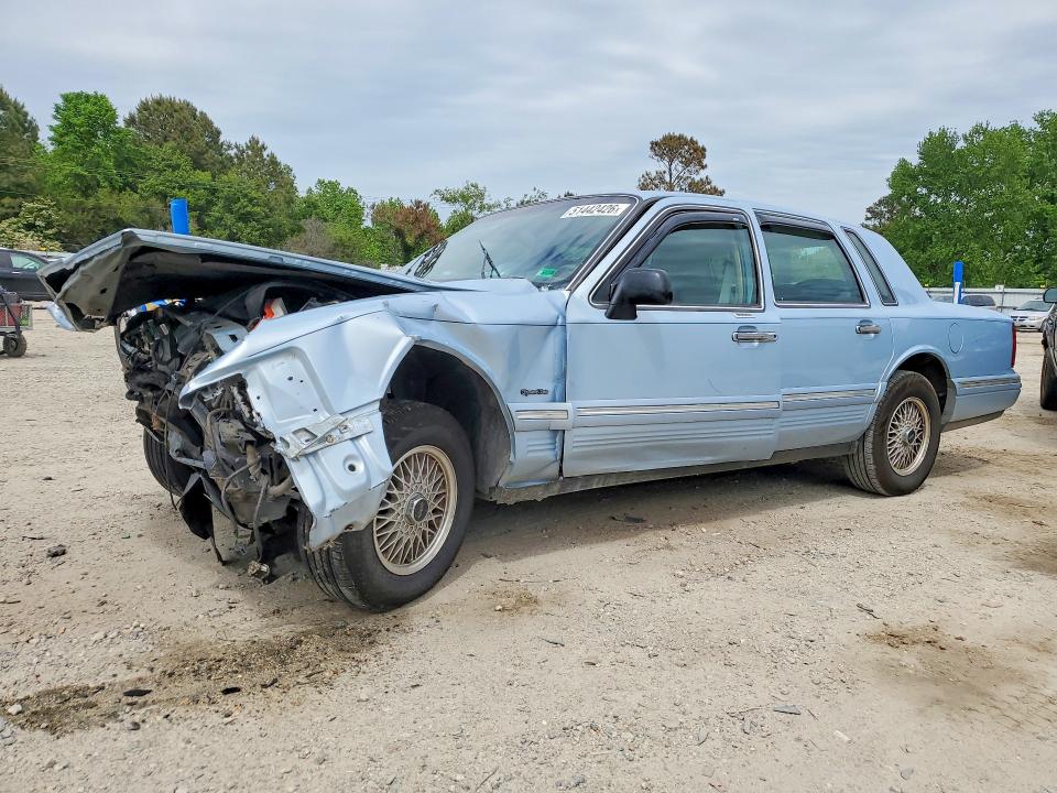 51442426 :رقم المزاد ، 1LNLM82W5VY678345 vin ، 1997 Lincoln Town Car مزاد بيع