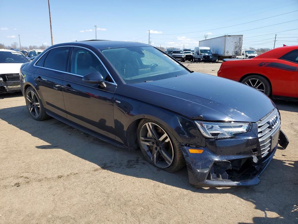 47638706 :رقم المزاد ، WAUFNAF40HN038822 vin ، 2017 Audi A4 مزاد بيع
