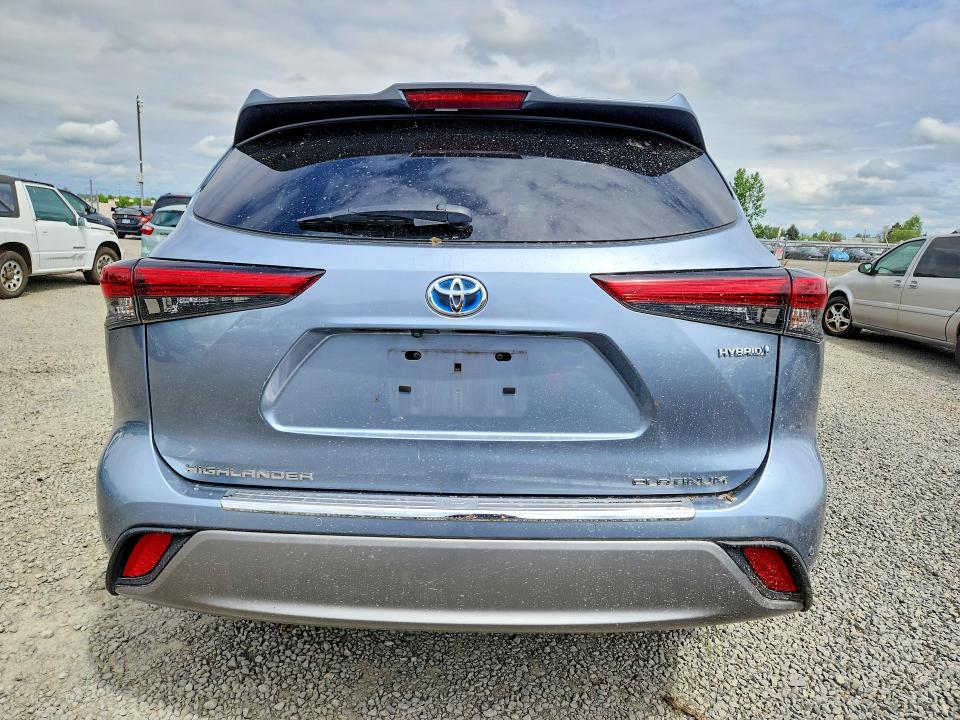 Продажа на аукционе авто 2023 Toyota Highlander Hybrid, vin: 5TDEBRCH6PS107325, номер лота: 51523636