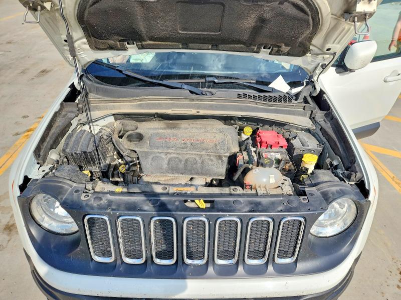 49536676 :رقم المزاد ، ZACCJABB0JPH38388 vin ، 2018 Jeep Renegade مزاد بيع