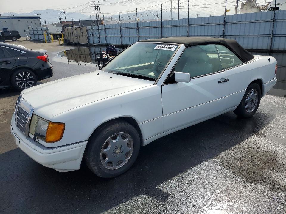 1993 Mercedes-benz 300 მანქანა იყიდება აუქციონზე, vin: WDBEA66E3PB884845, აუქციონის ნომერი: 49669066