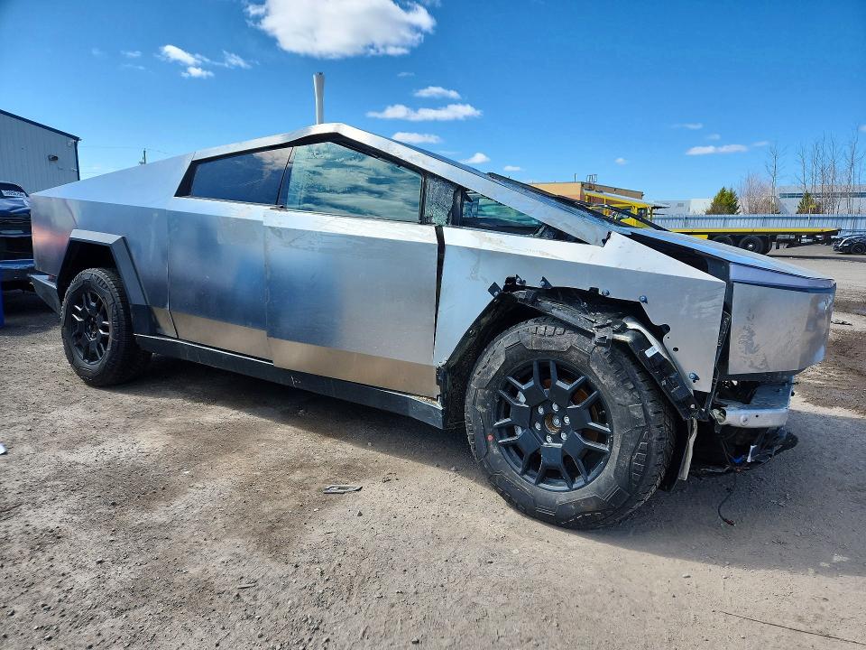 2025 Tesla Cybertruck მანქანა იყიდება აუქციონზე, vin: 7G2CEHED7SA080663, აუქციონის ნომერი: 49231356