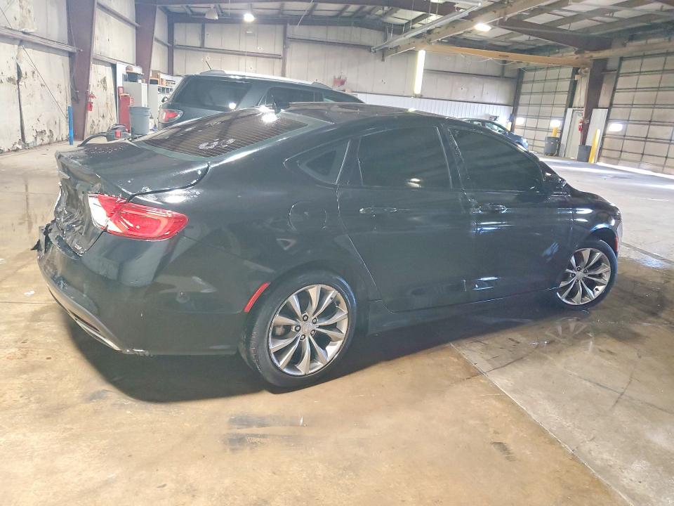 49447766 :رقم المزاد ، 1C3CCCBG6FN707006 vin ، 2015 Chrysler 200 مزاد بيع