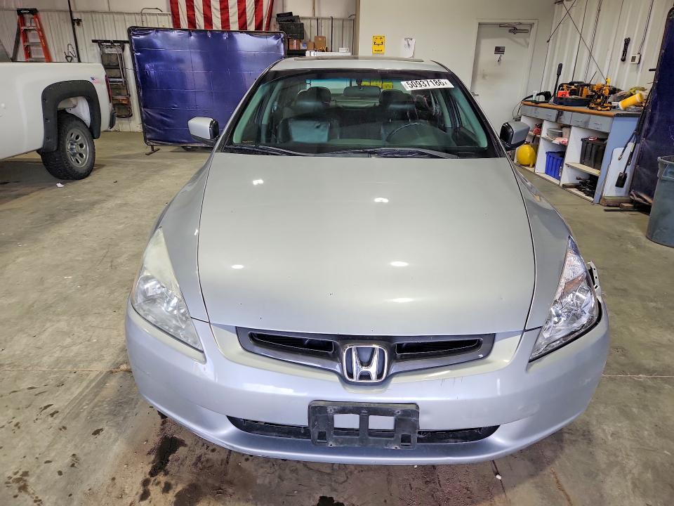 50937186 :رقم المزاد ، 1HGCM66895A037620 vin ، 2005 Honda Accord مزاد بيع
