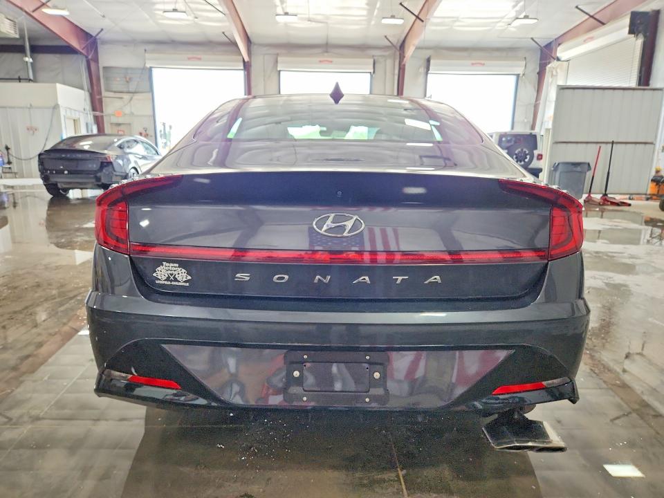 2022 Hyundai Sonata მანქანა იყიდება აუქციონზე, vin: 5NPEJ4J2XNH135636, აუქციონის ნომერი: 50942096