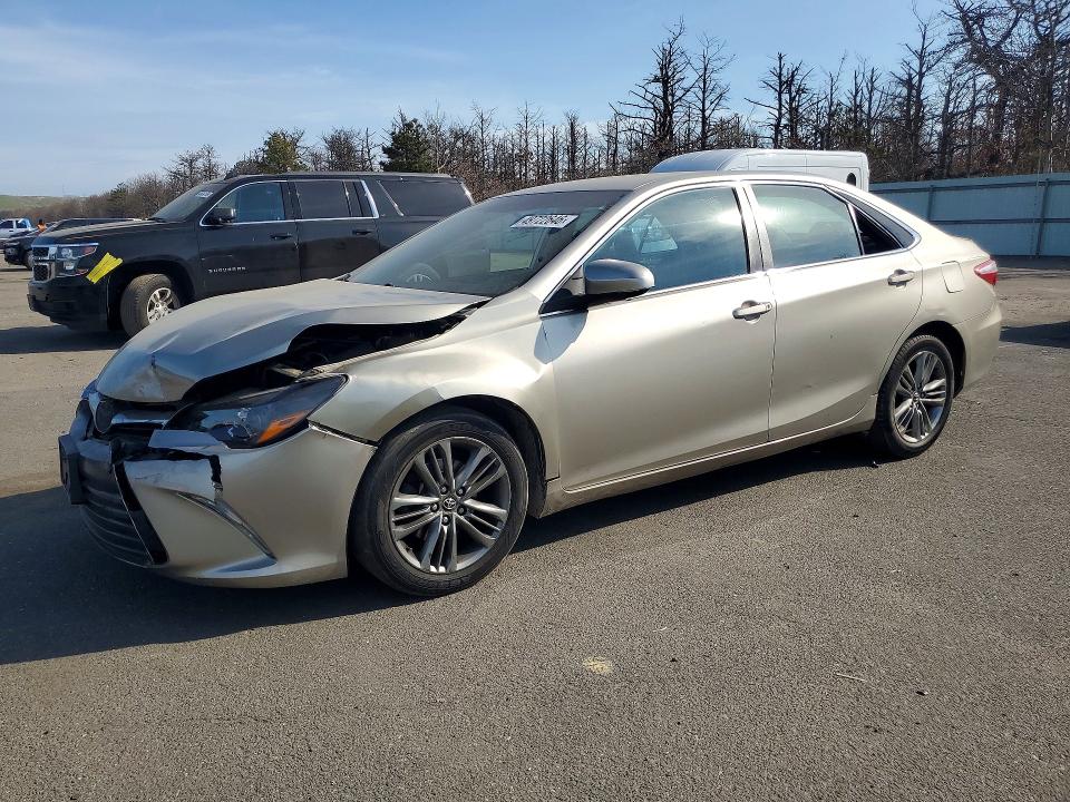 2016 Toyota Camry მანქანა იყიდება აუქციონზე, vin: 4T1BF1FK9GU239924, აუქციონის ნომერი: 49722646