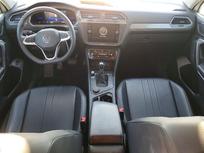 50075276 :رقم المزاد ، 3VV2B7AX6NM038992 vin ، 2022 Volkswagen Tiguan مزاد بيع