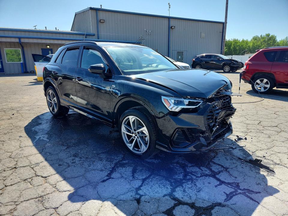 Продажа на аукционе авто 2025 Audi Q3, vin: WA1DECF37S1111903, номер лота: 50491846