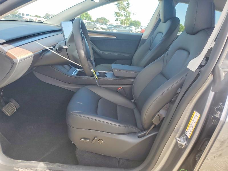 2025 Tesla Model Y მანქანა იყიდება აუქციონზე, vin: 7SAYGDED3SF320373, აუქციონის ნომერი: 50367686