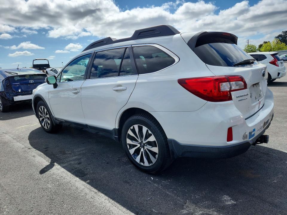 Продаж на аукціоні авто 2015 Subaru Outback, vin: 4S4BSENCXF3306872, номер лоту: 49958296