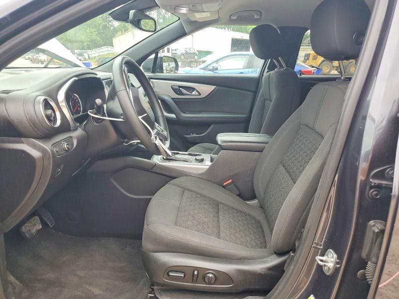51326436 :رقم المزاد ، 3GNKBCR40MS561797 vin ، 2021 Chevrolet Blazer مزاد بيع