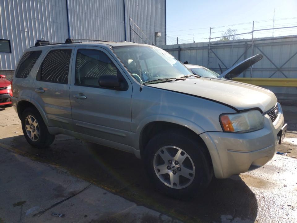50484106 :رقم المزاد ، 1FMCU94164KB68904 vin ، 2004 Ford Escape مزاد بيع