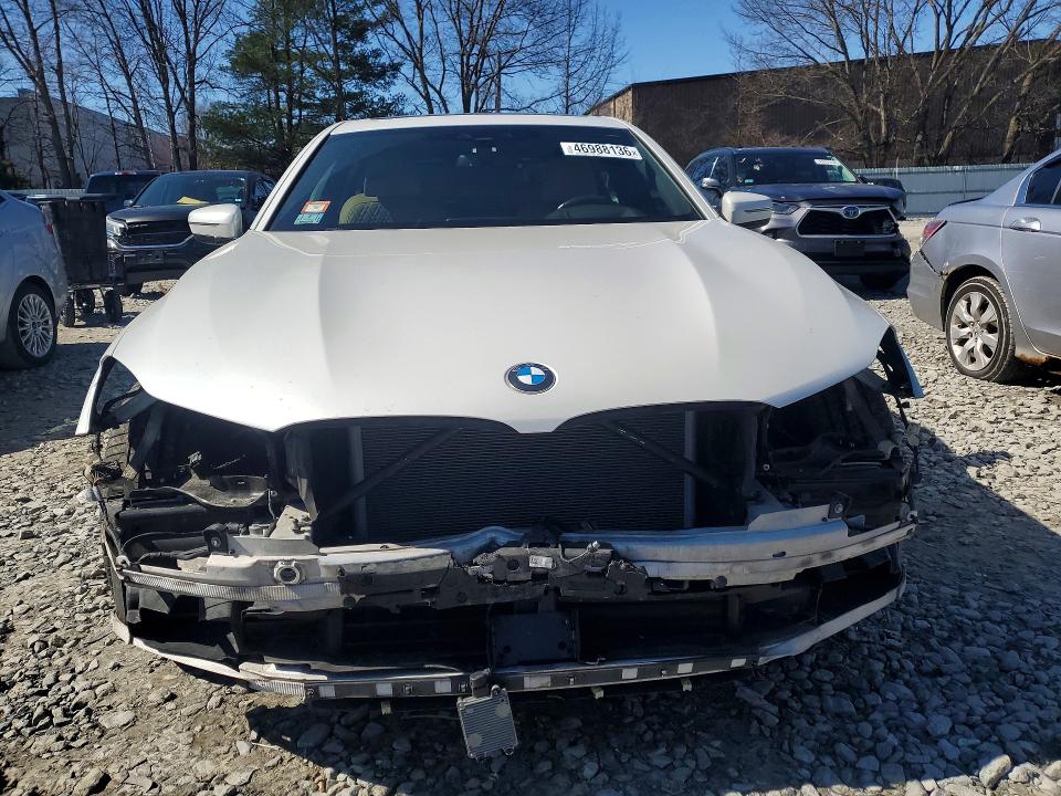 46988136 :رقم المزاد ، WBA7F2C59JG424153 vin ، 2018 Bmw 750 مزاد بيع